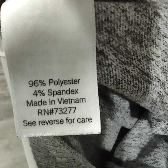 Women's Cropped Turtle Neck Grey Size XXL - Picture 4 of 4